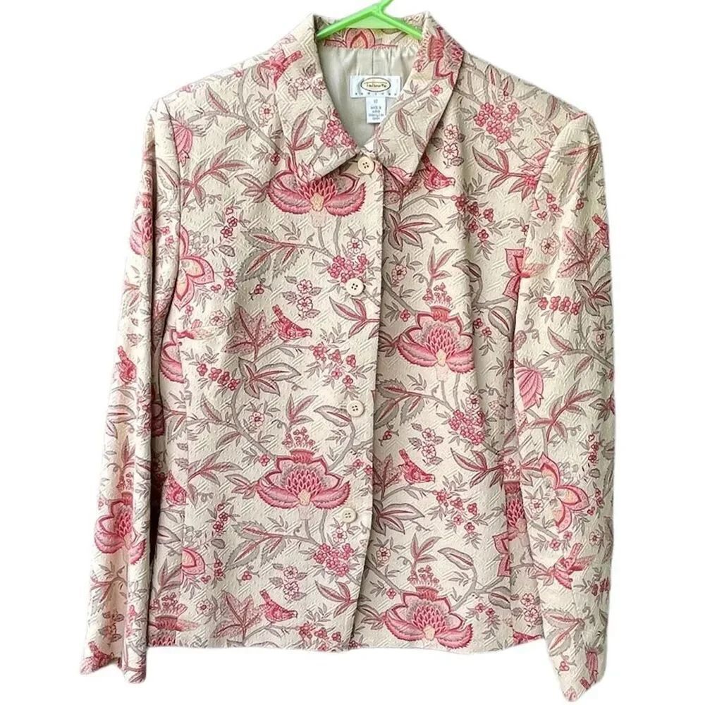 Talbots Petites size 12 cotton silk brocade blazer. Button front